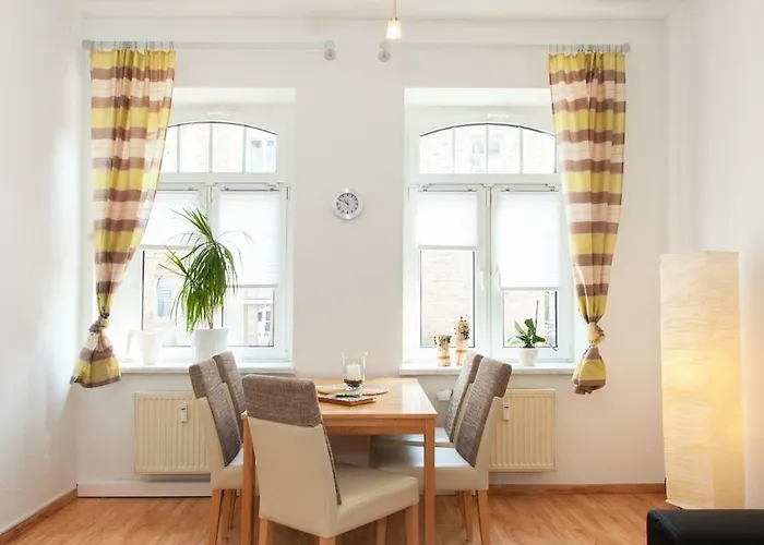 Park アパート エアフルト